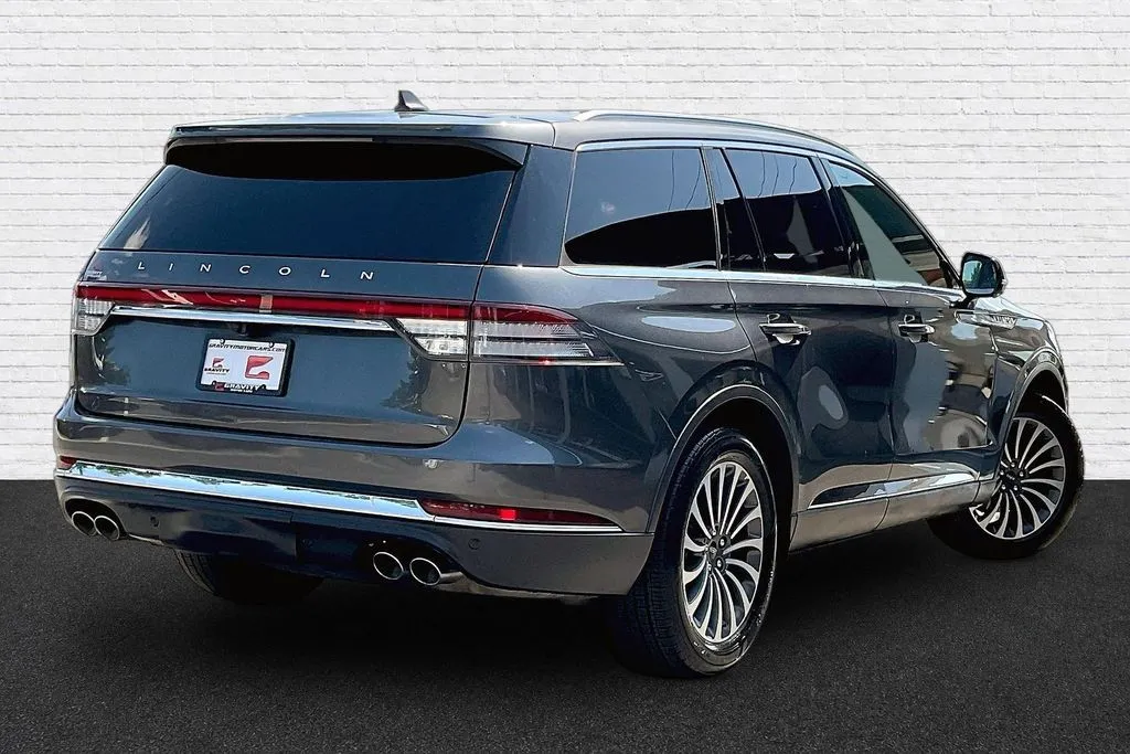 Lincoln Aviator photo 6