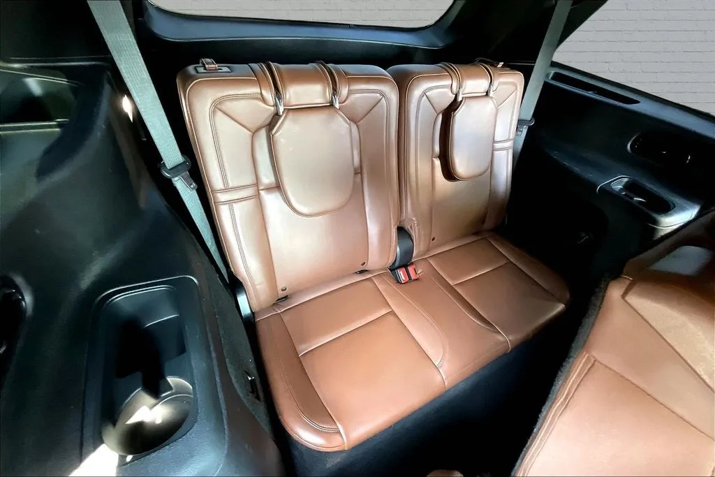 Lincoln Aviator photo 25