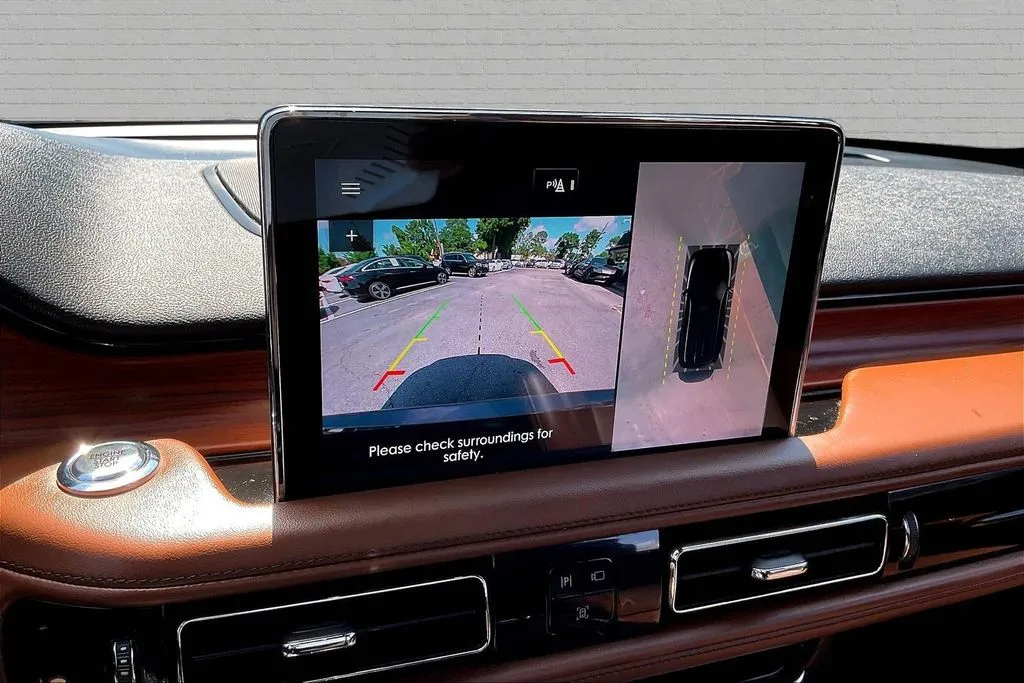 Lincoln Aviator photo 14