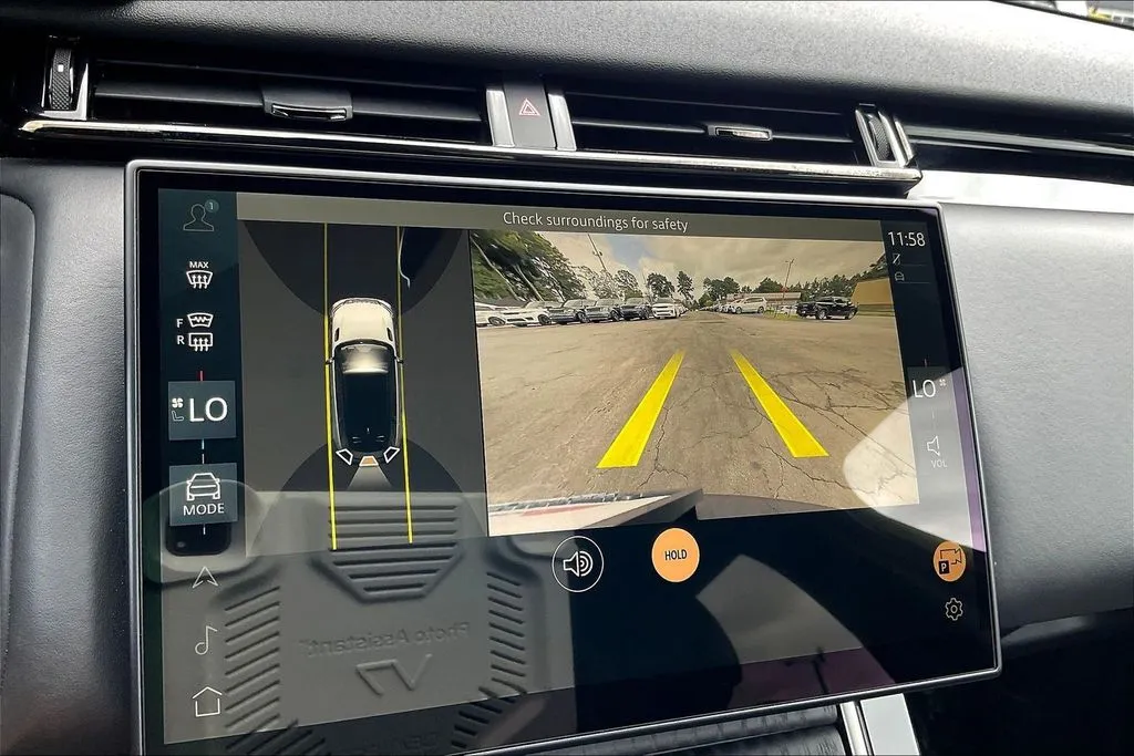 Land Rover Range Rover Velar photo 14