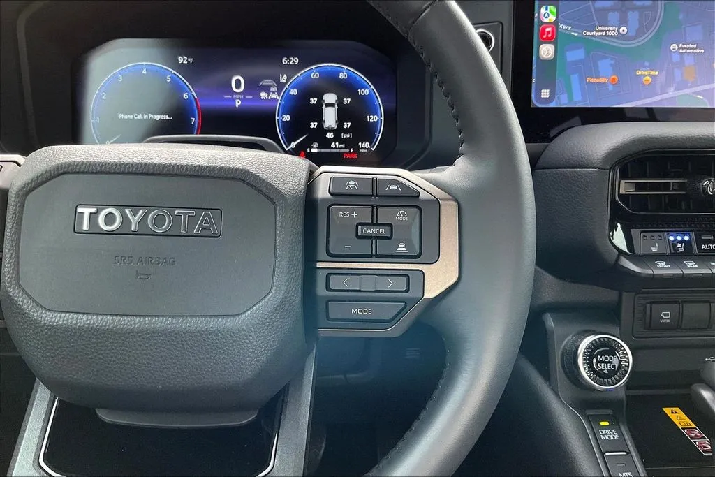 Toyota Land Cruiser photo 12