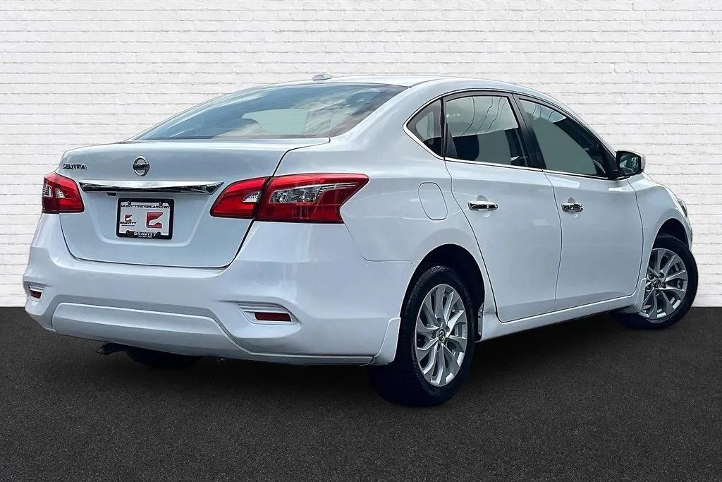 Nissan Sentra photo 6