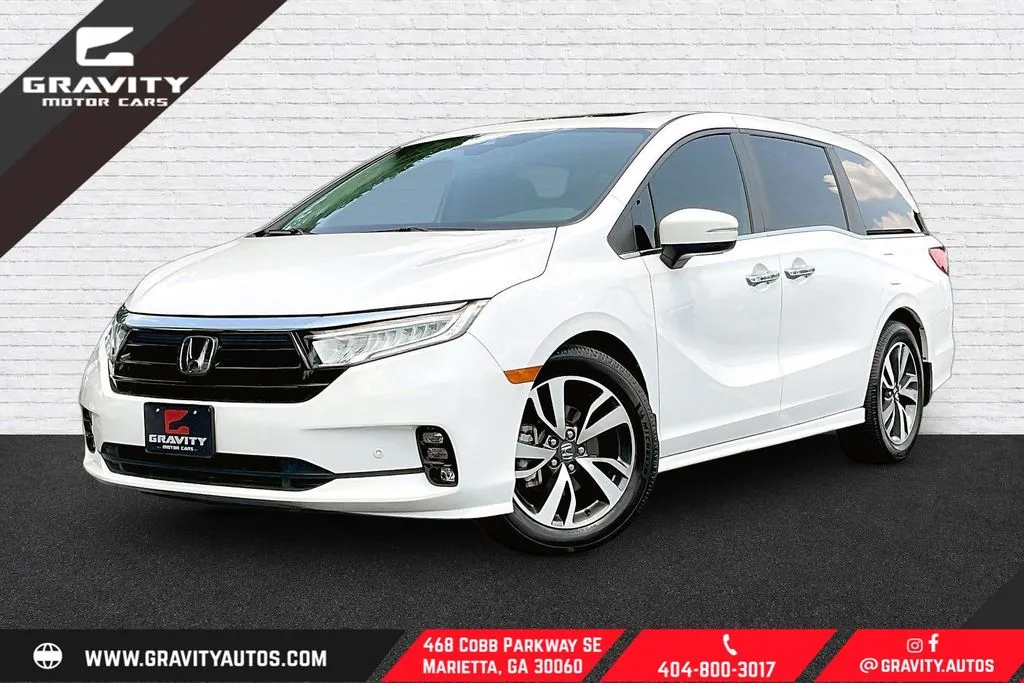 White 2023 Honda Odyssey Touring for sale in Marietta, GA