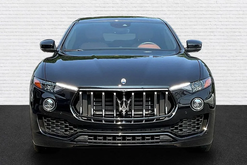 Maserati Levante photo 2
