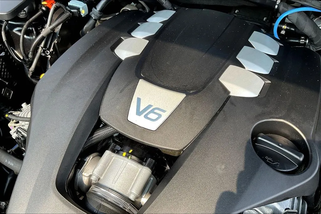 Maserati Levante photo 29