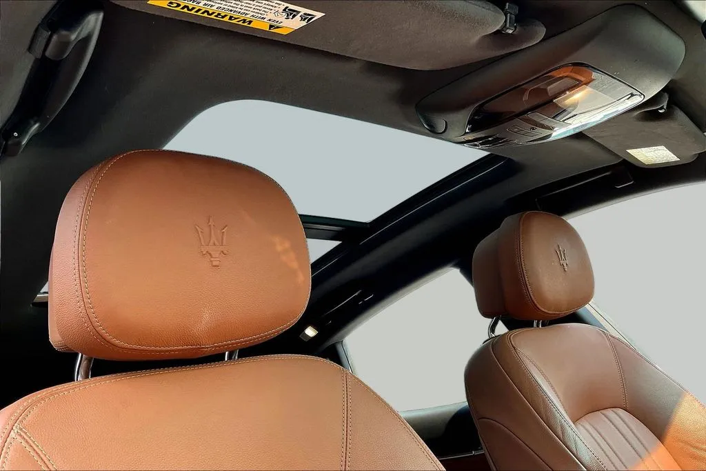 Maserati Levante photo 25