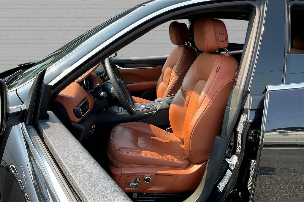 Maserati Levante photo 19