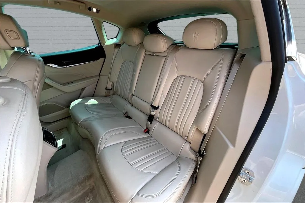 Maserati Levante photo 21