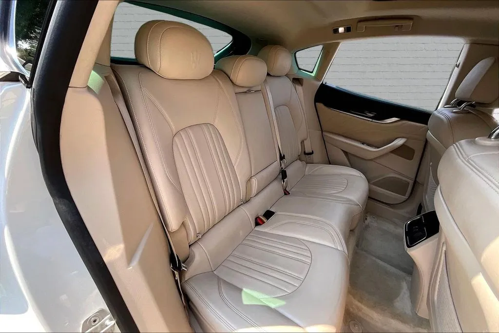 Maserati Levante photo 24