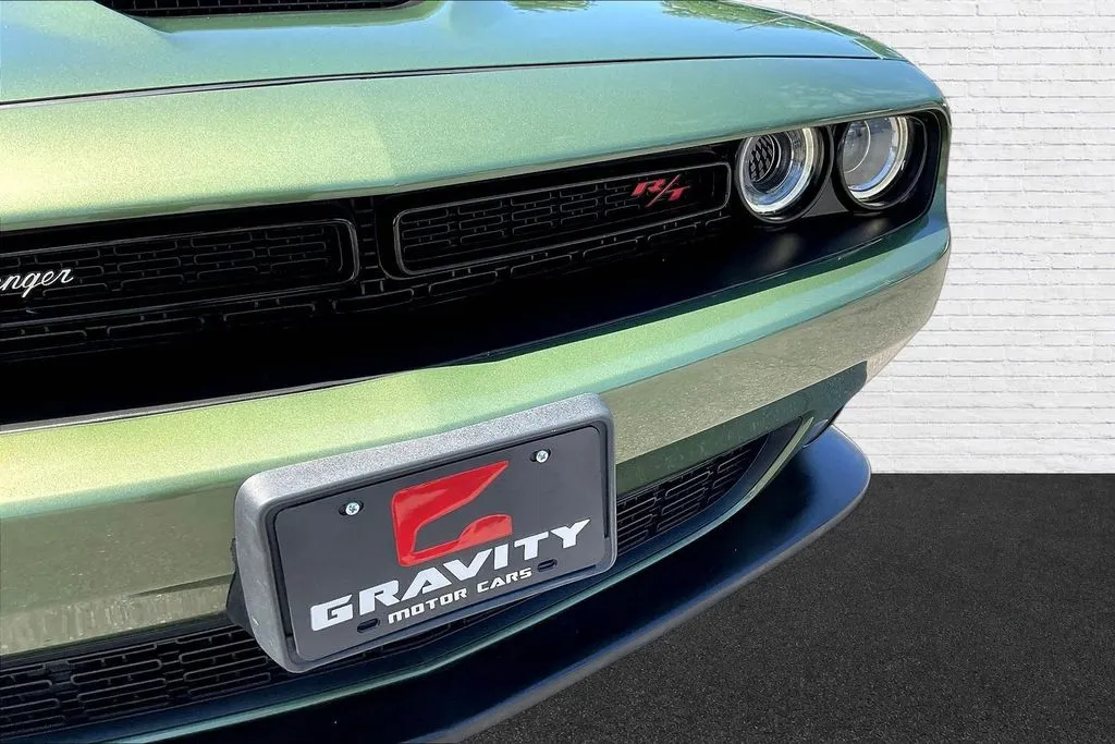 Dodge Challenger photo 28