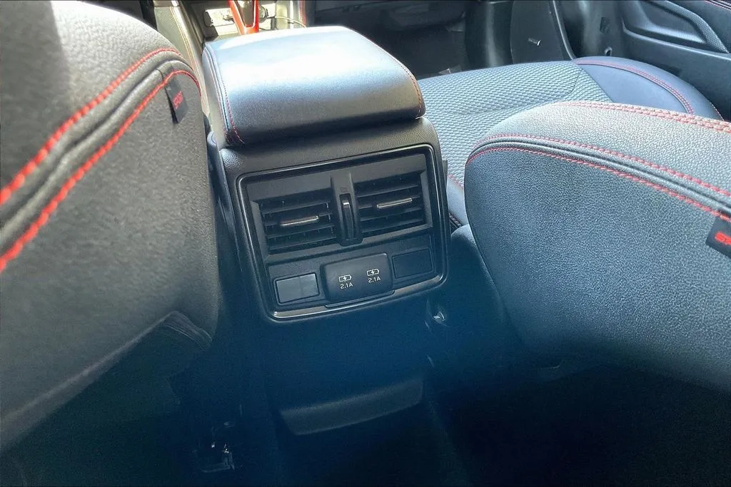 Subaru Forester photo 9