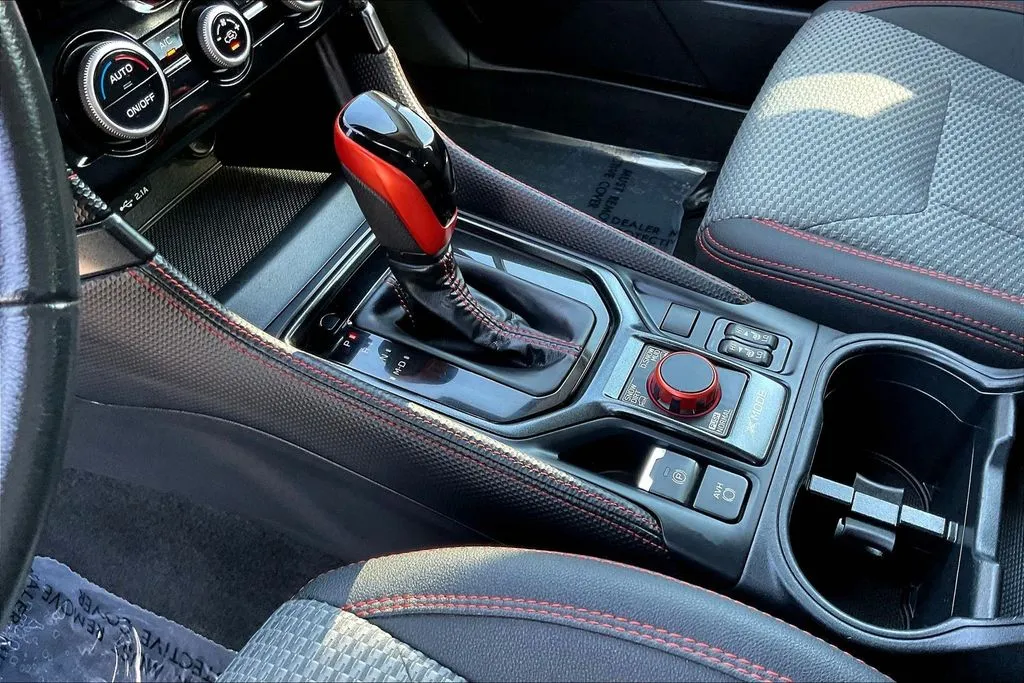 Subaru Forester photo 17