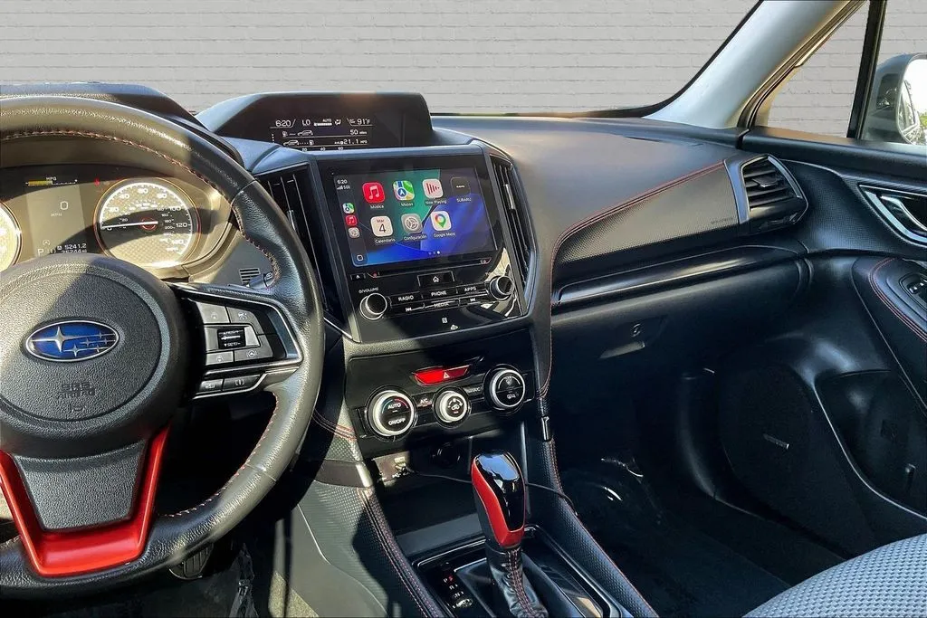 Subaru Forester photo 8