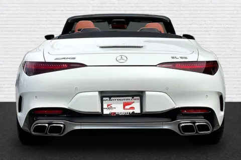 More photos of 2022 Mercedes-Benz SL-Class SL 55 AMG at Gravity Motor Cars, GA