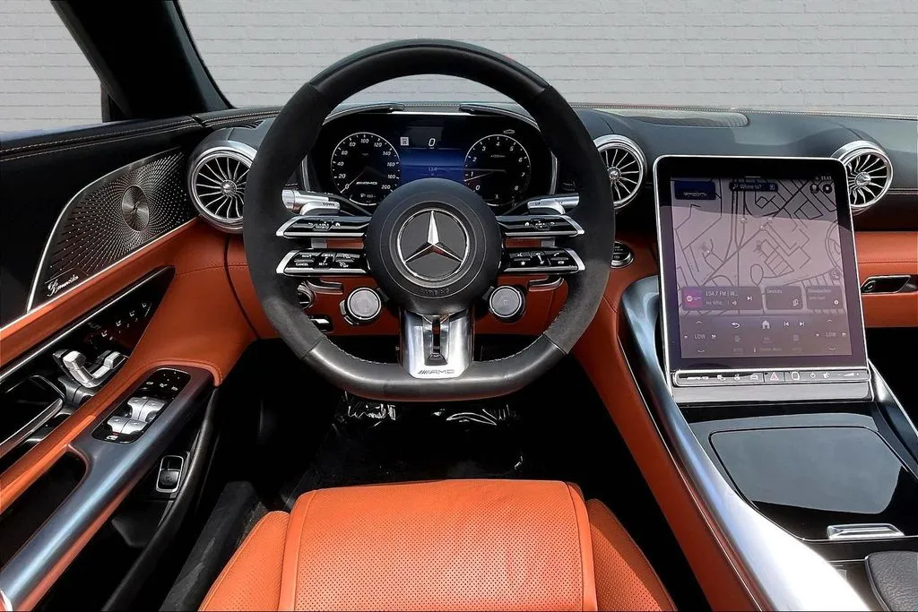 Mercedes-Benz SL-Class photo 8