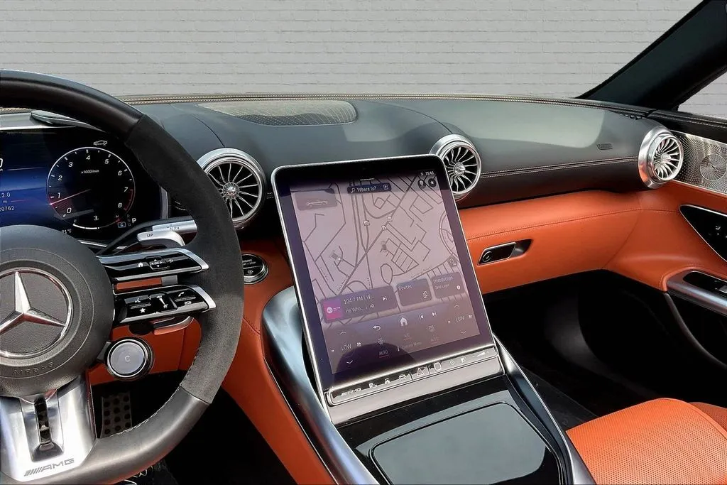 Mercedes-Benz SL-Class photo 9