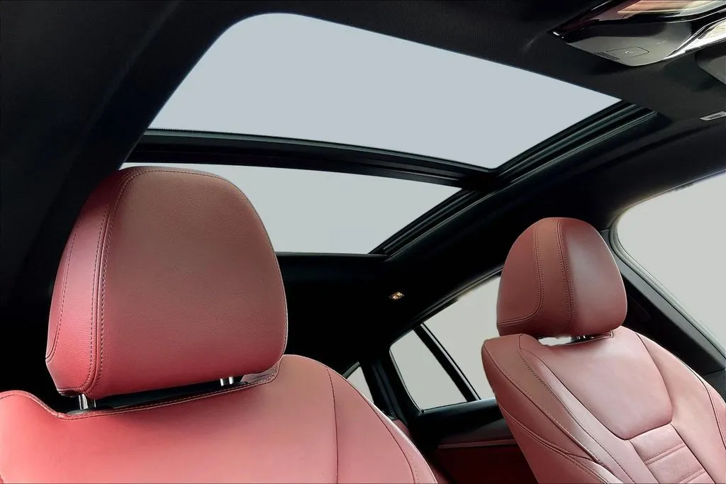 BMW X4 photo 26