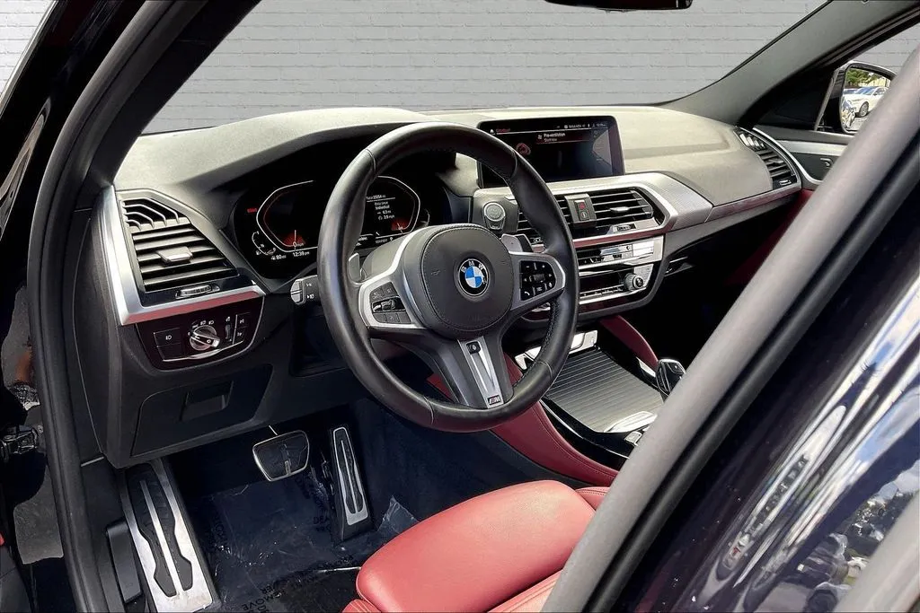 BMW X4 photo 16
