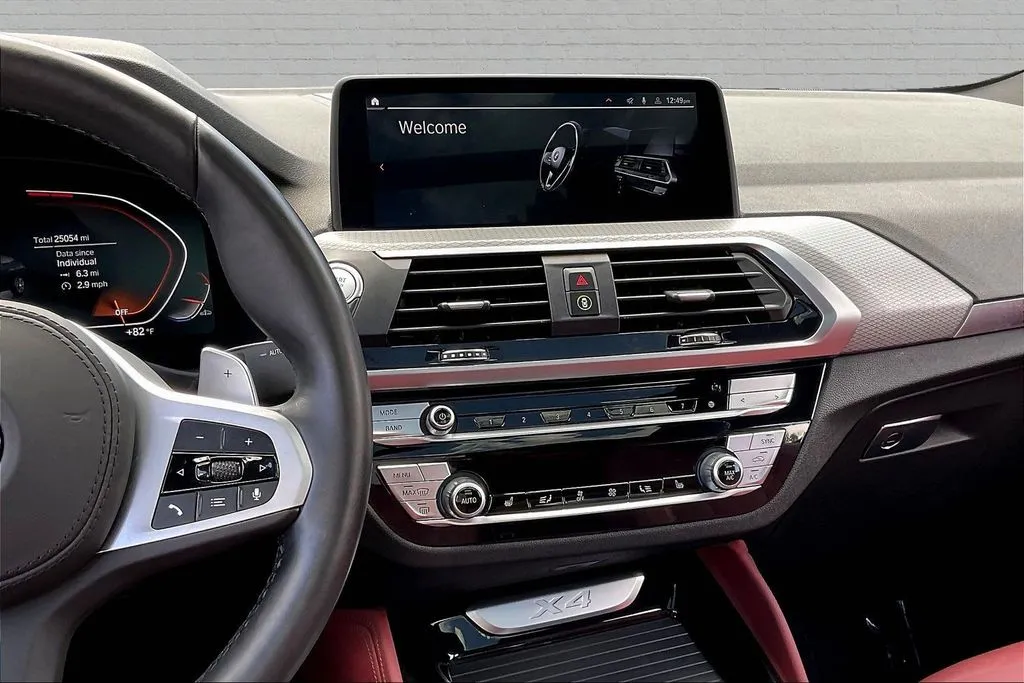 BMW X4 photo 9