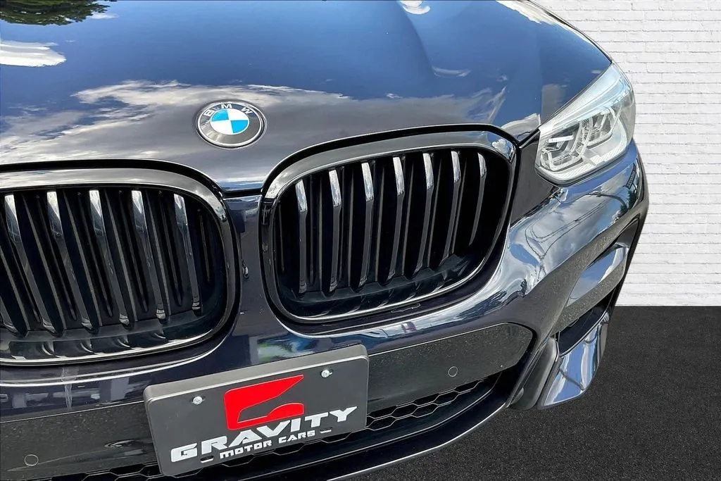 BMW X4 photo 30