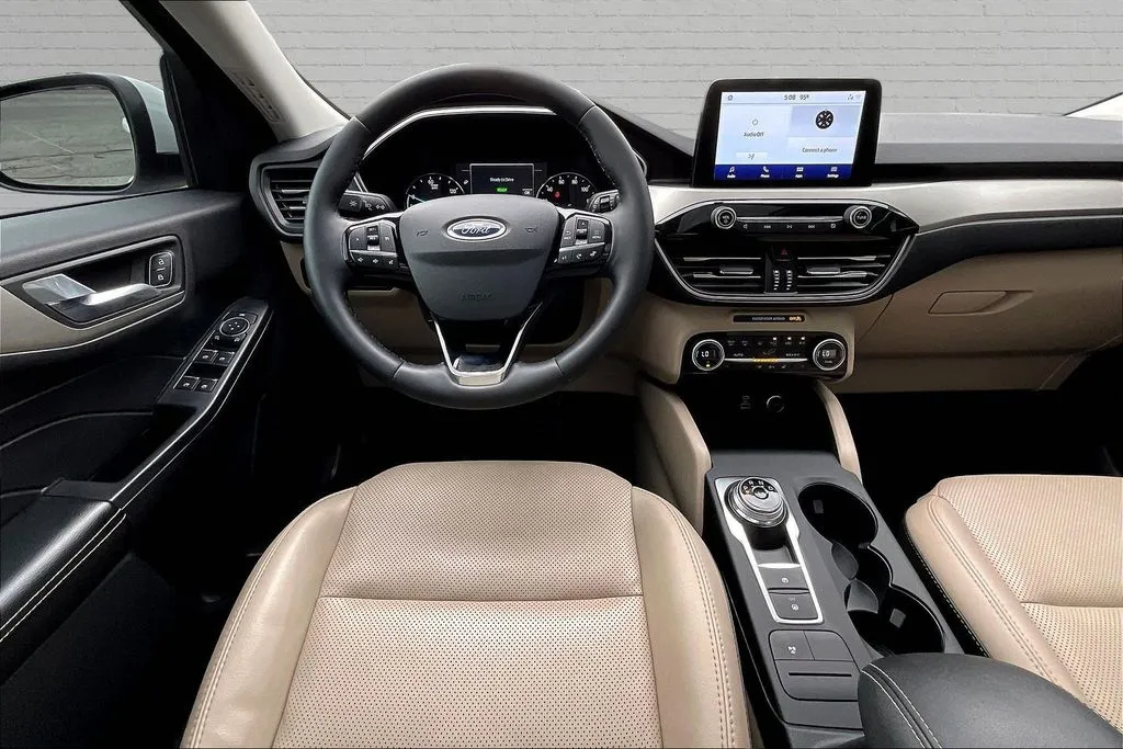 Ford Escape Hybrid photo 8