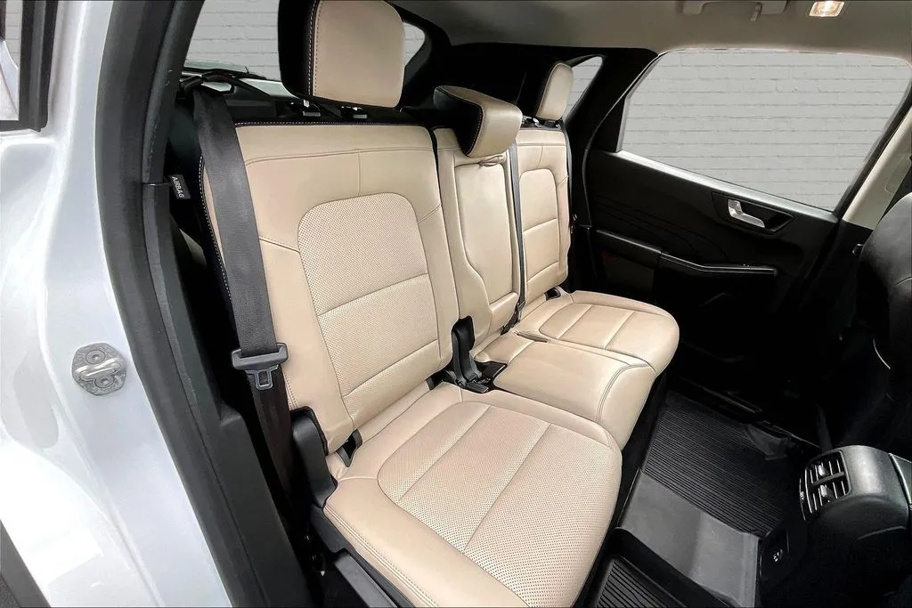 Ford Escape Hybrid photo 24