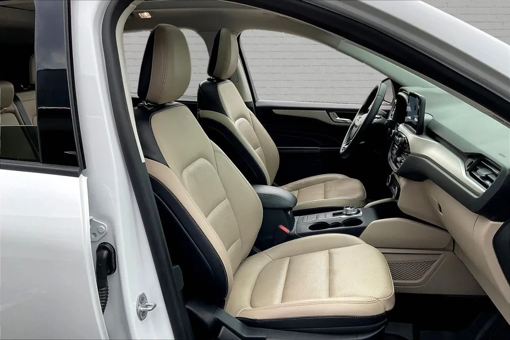 Ford Escape photo 28