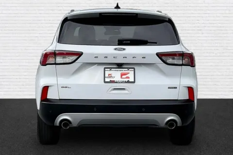 More photos of 2021 Ford Escape Hybrid SEL at Gravity Motor Cars, GA