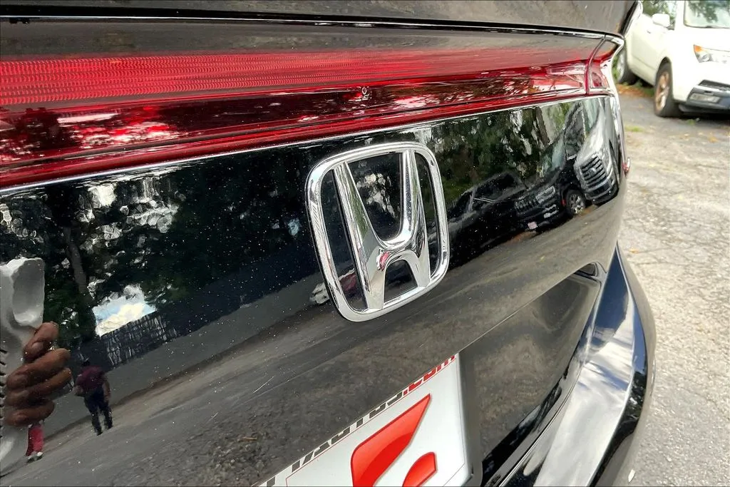 Honda Civic photo 23