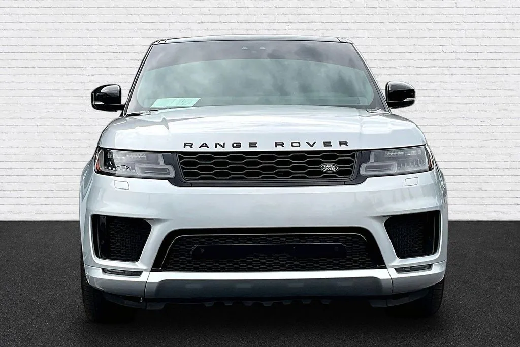 Land Rover Range Rover Sport photo 2