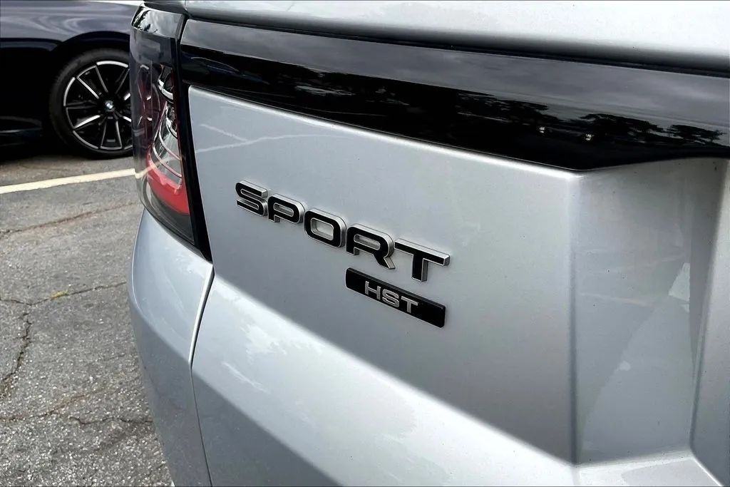 Land Rover Range Rover Sport photo 23