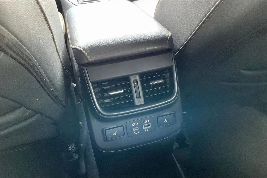 Subaru Outback photo 10