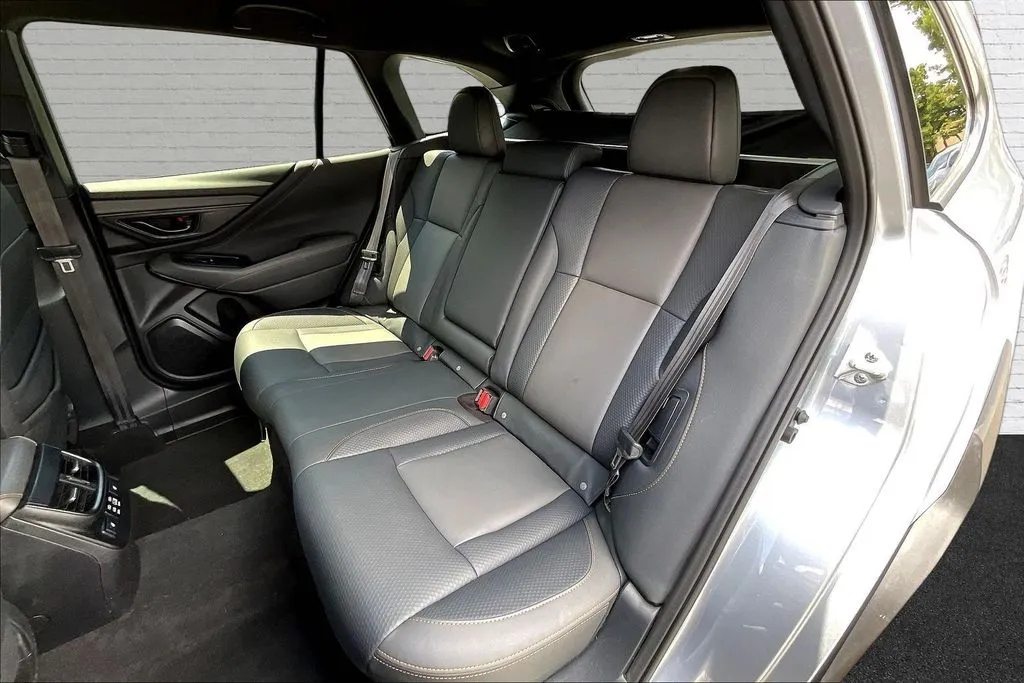 Subaru Outback photo 21