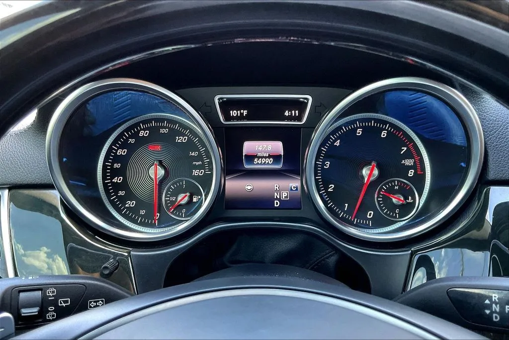 Mercedes-Benz GLS photo 13
