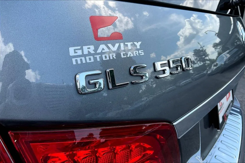 Mercedes-Benz GLS photo 22