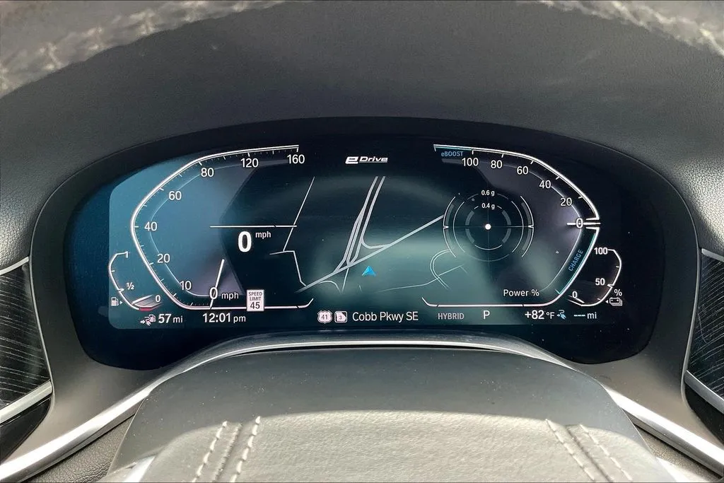 BMW 7 Series photo 13