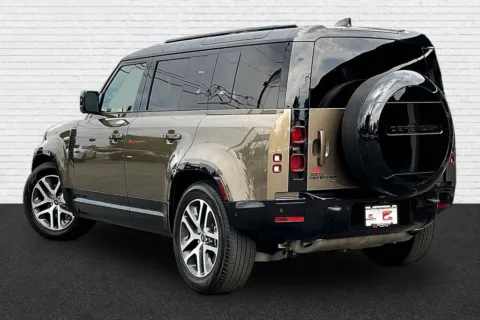 More photos of 2023 Land Rover Defender 110 X-Dynamic SE at Gravity Motor Cars, GA