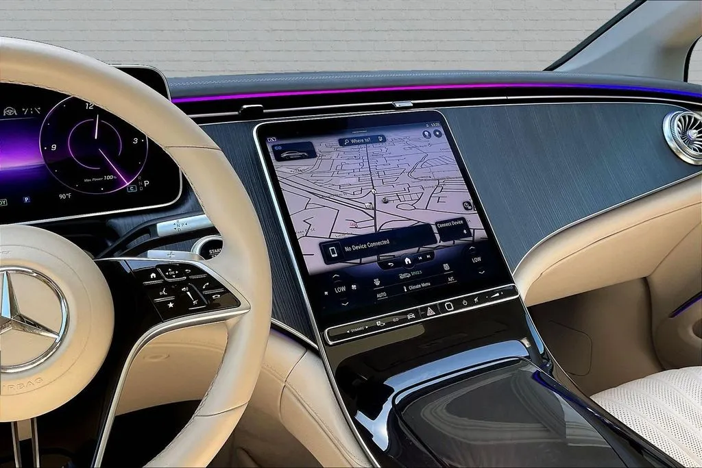 Mercedes-Benz EQS photo 9