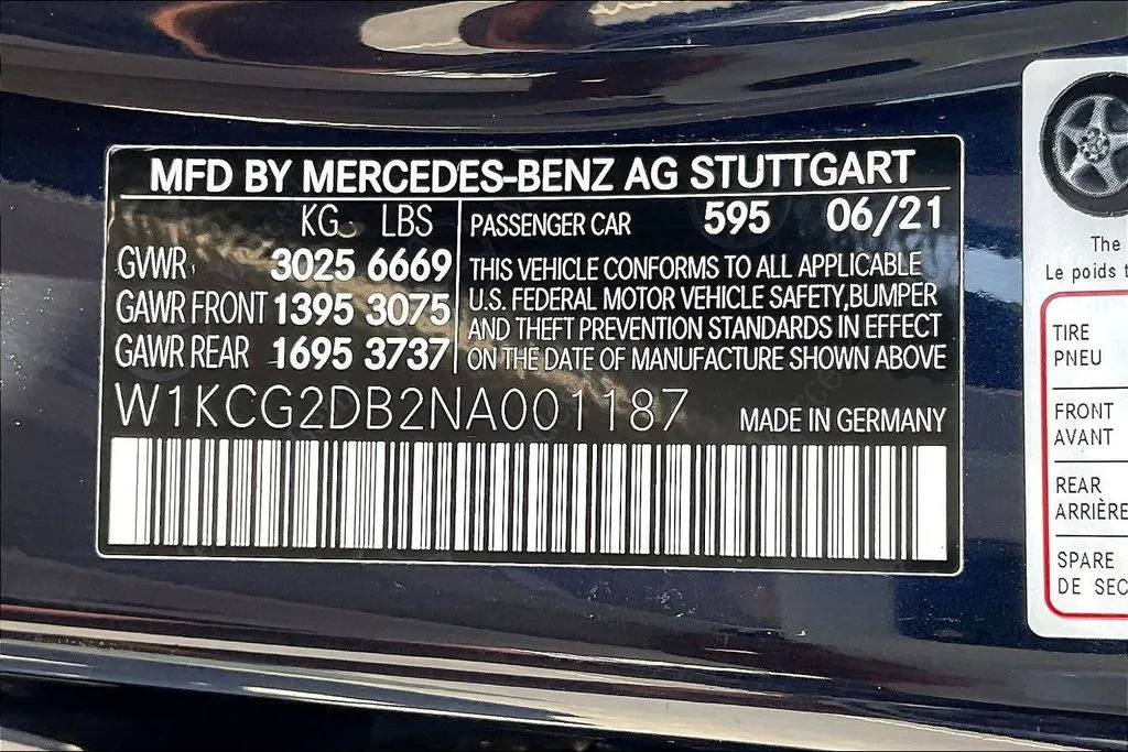 Mercedes-Benz EQS photo 18