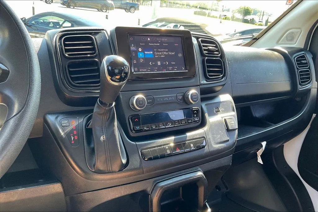Ram ProMaster 2500 photo 14