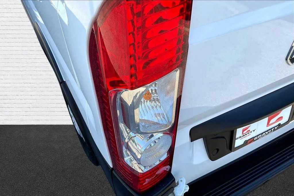 Ram ProMaster 2500 photo 21