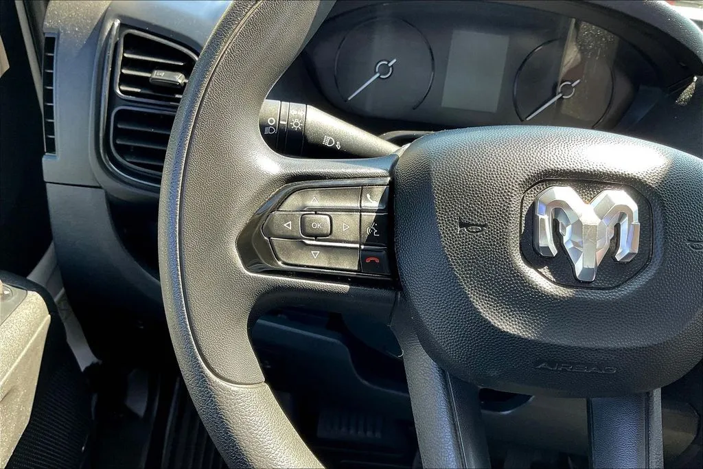 Ram ProMaster 2500 photo 10