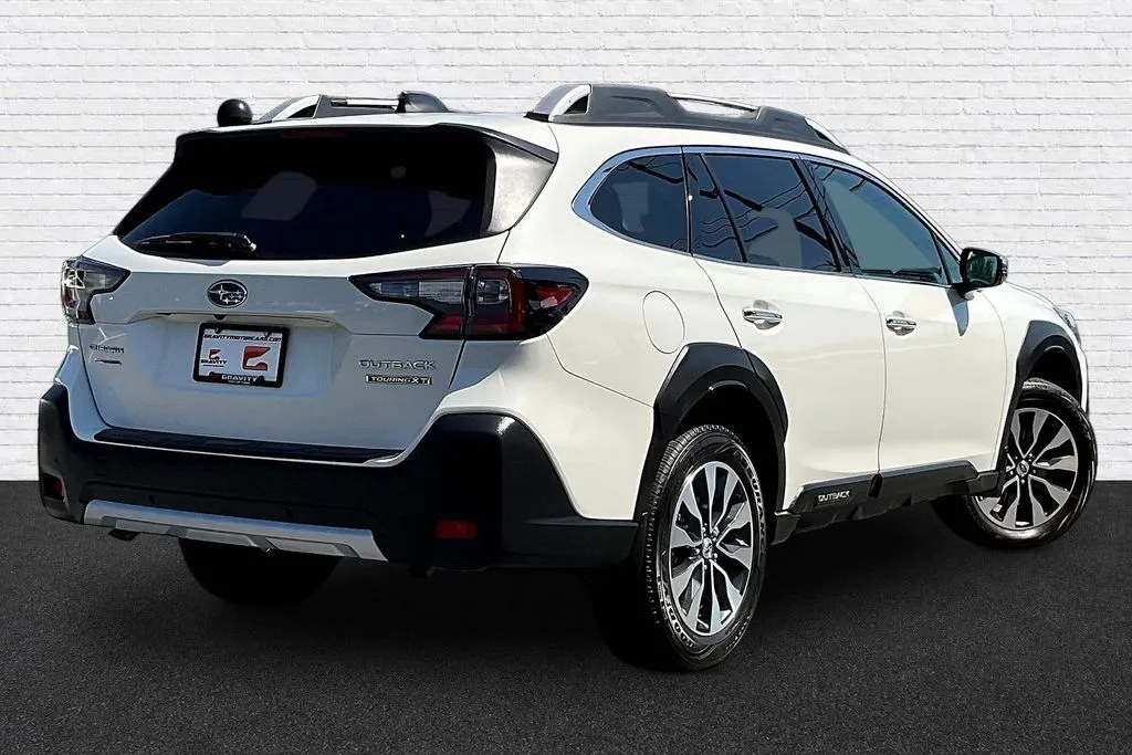 Subaru Outback photo 6