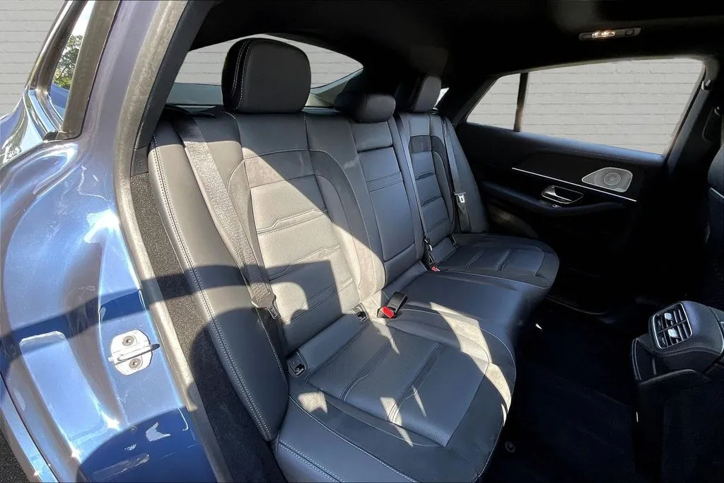 Mercedes-Benz GLE photo 24