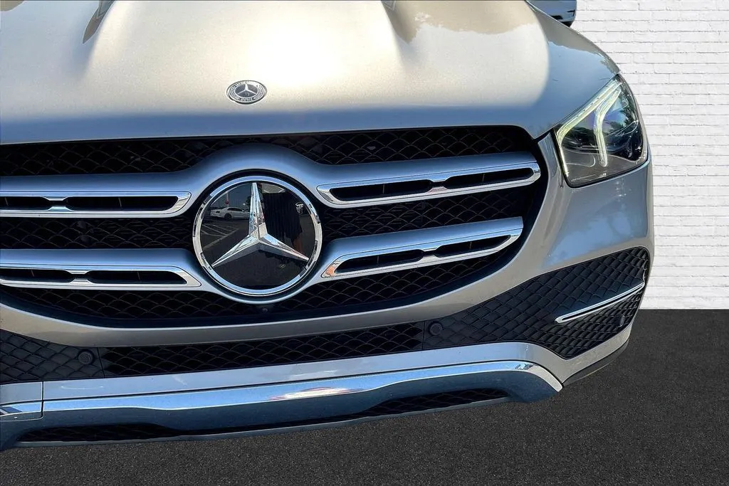 Mercedes-Benz GLE photo 29