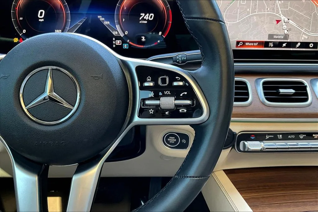 Mercedes-Benz GLE photo 11