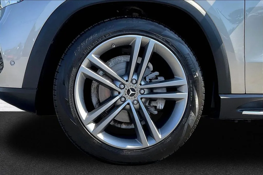Mercedes-Benz GLE photo 30