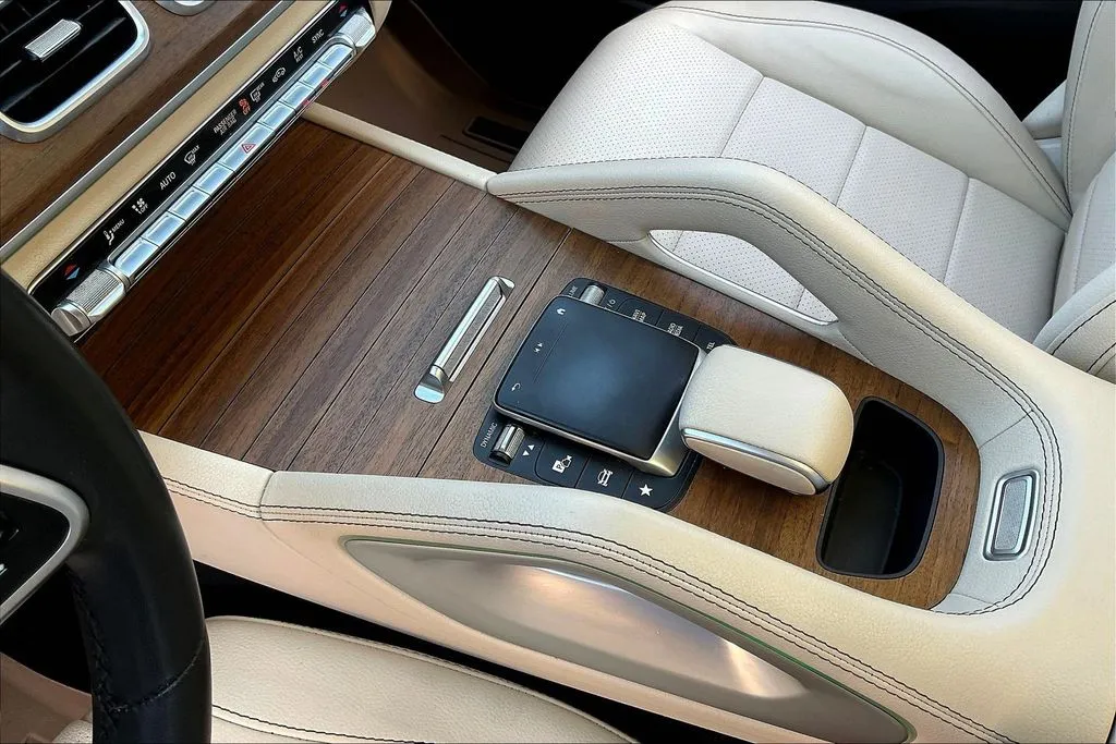 Mercedes-Benz GLE photo 16