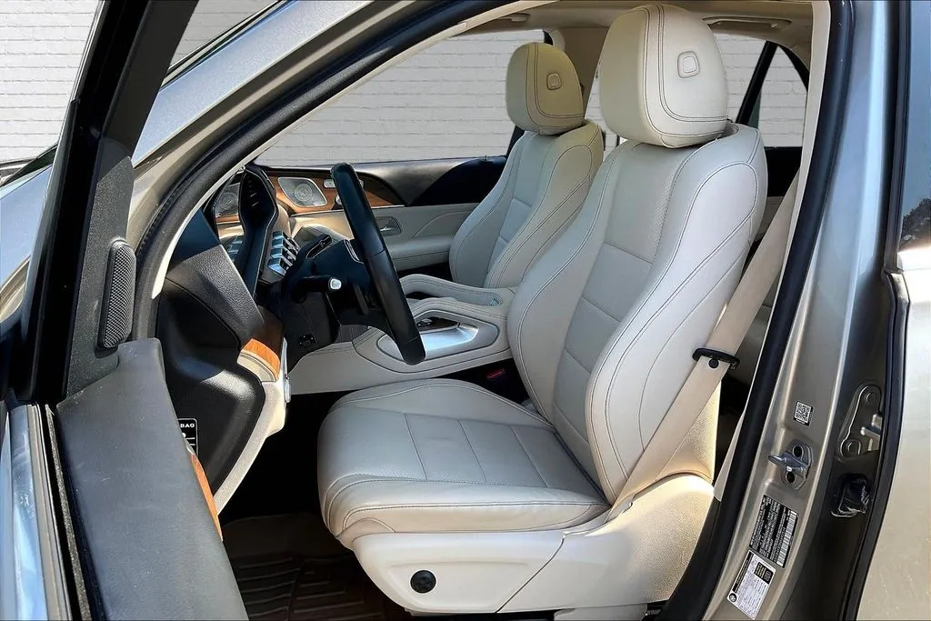 Mercedes-Benz GLE photo 19