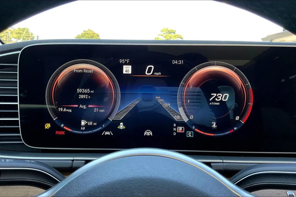Mercedes-Benz GLE photo 12